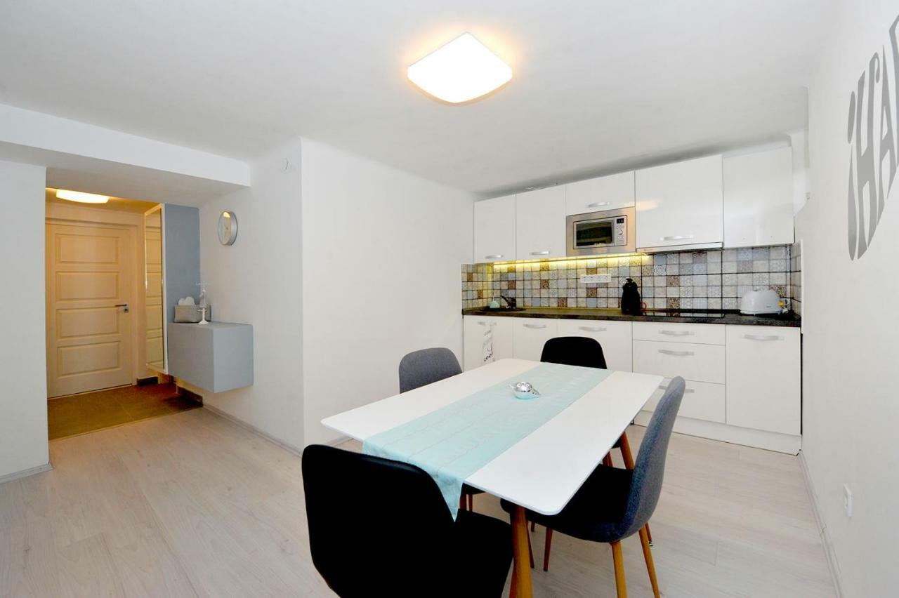 Pure Apartman Pécs Exterior photo